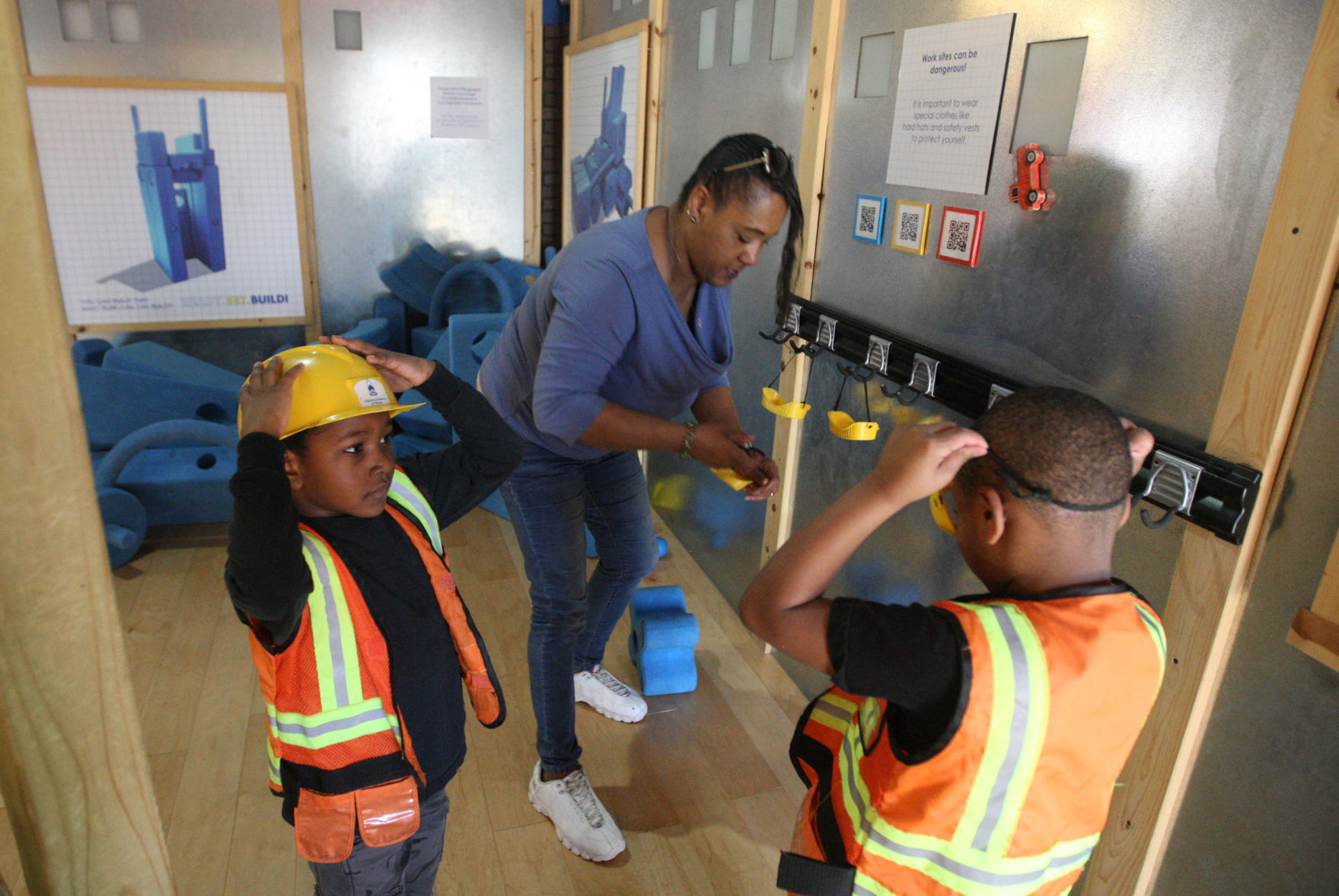 Harris School at Childrens Museum 3 3.6.18.jpg
